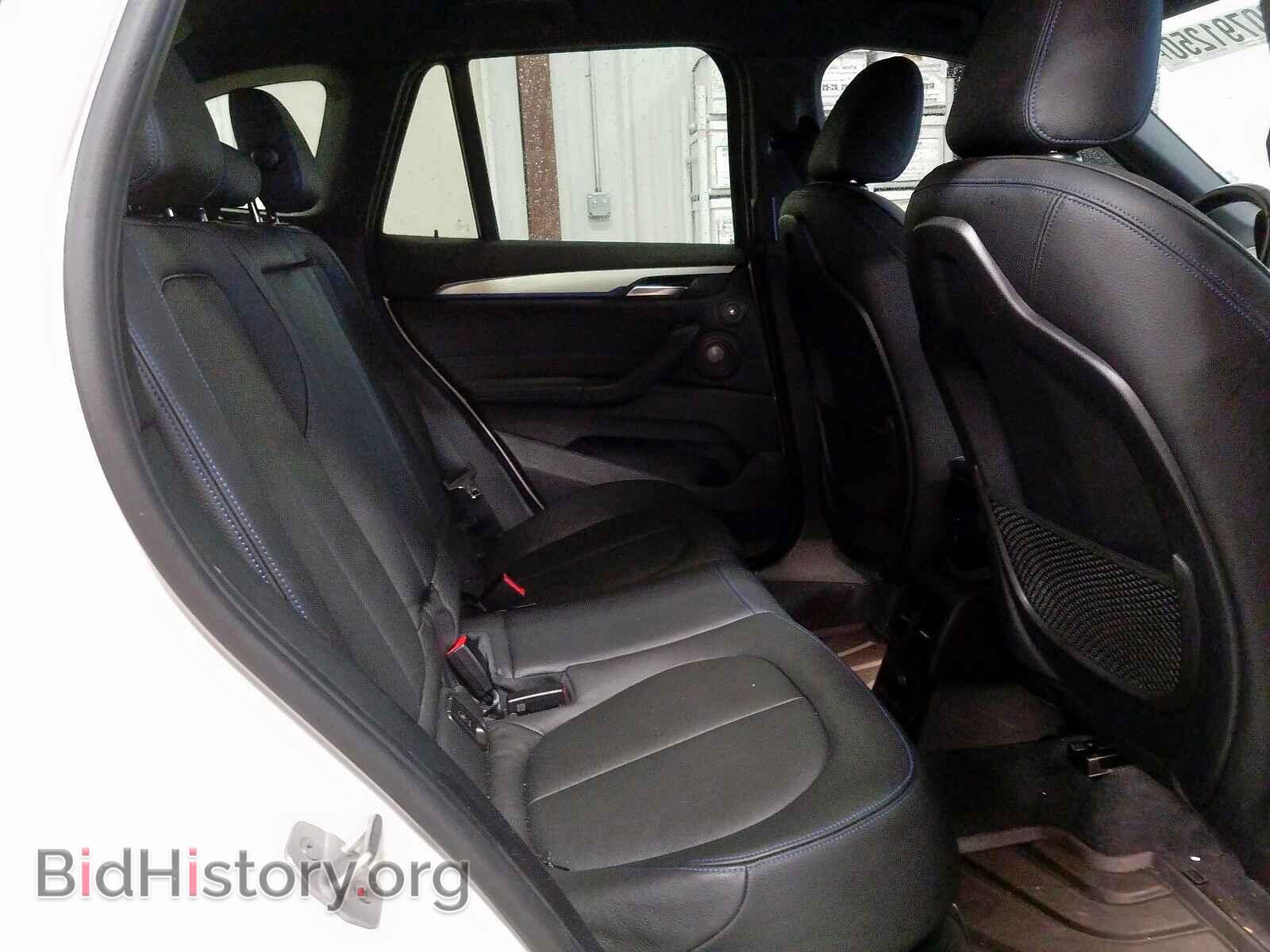 2017 BMW X1 - VIN: WBXHT3C38H5F71449 - Фото 6