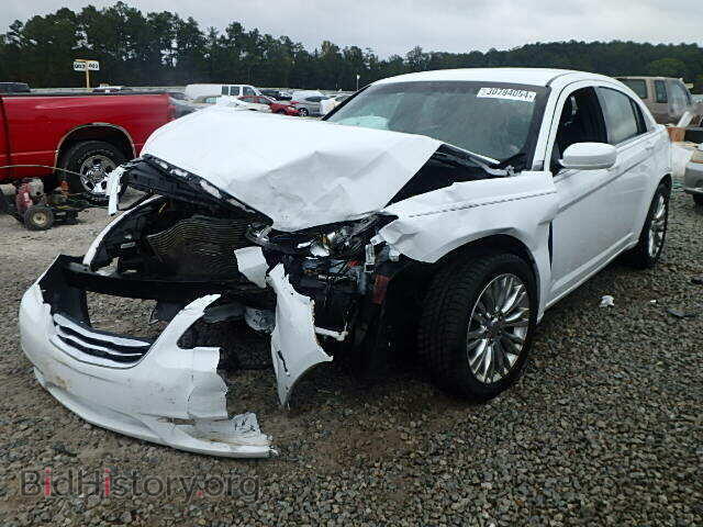 2012 CHRYSLER 200 - VIN: 1C3CCBAB4CN152620 - Фото 2