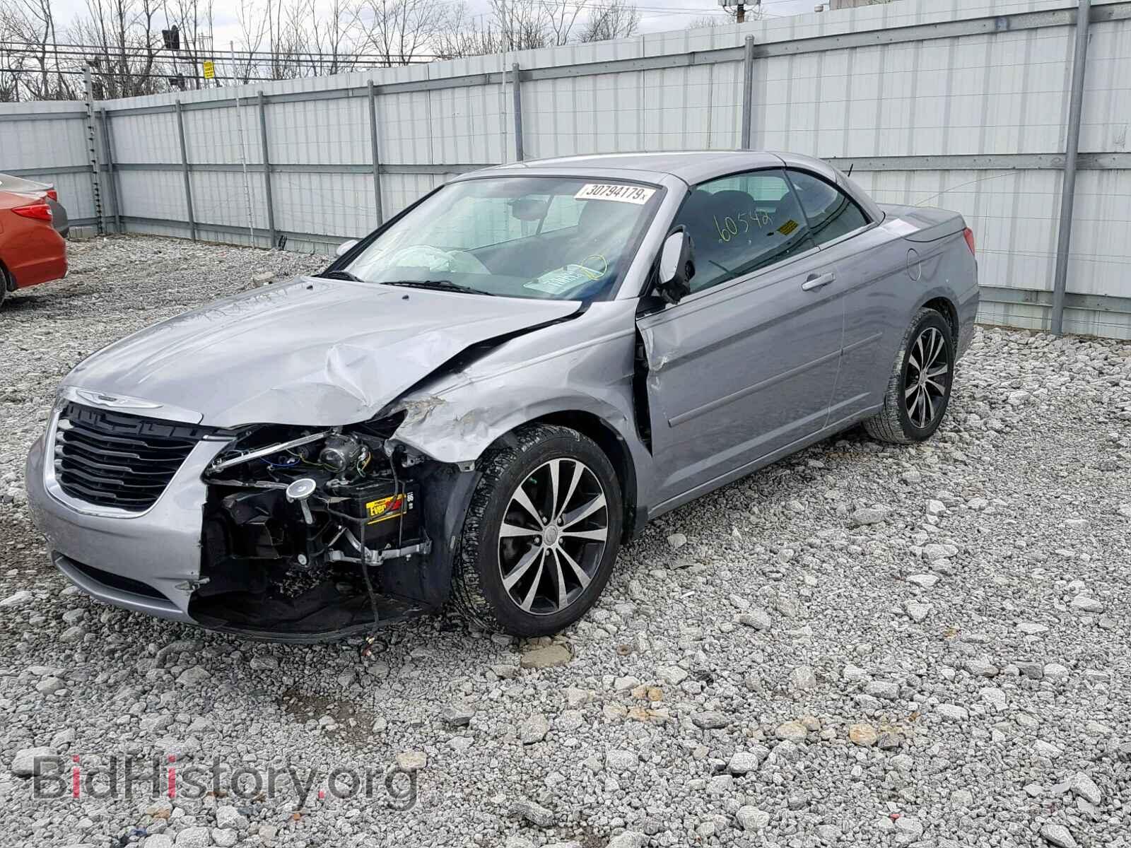 2013 CHRYSLER 200 - VIN: 1C3BCBGG9DN701289 - Photo 2
