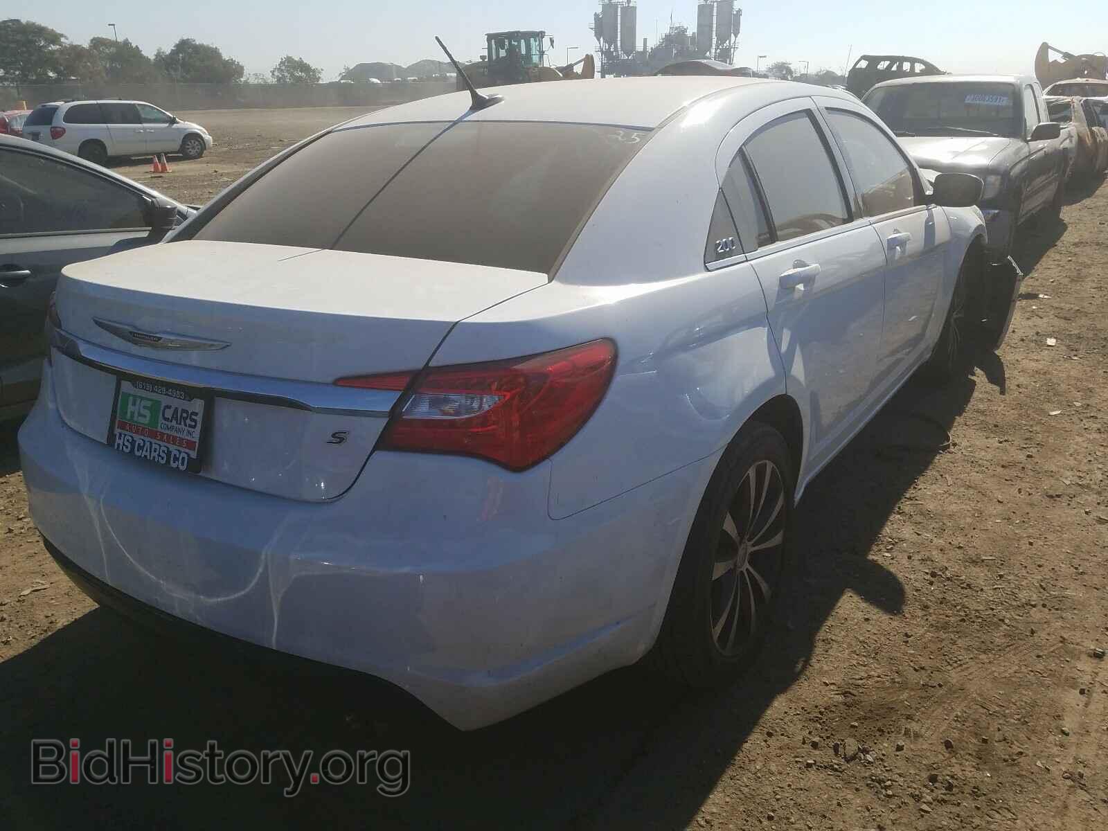 2013 CHRYSLER 200 - VIN: 1C3CCBBB9DN585091 - Фото 4