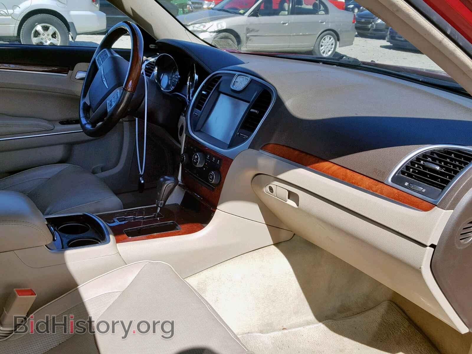 2011 CHRYSLER 300 - VIN: 2C3CA6CT9BH529548 - Фото 5