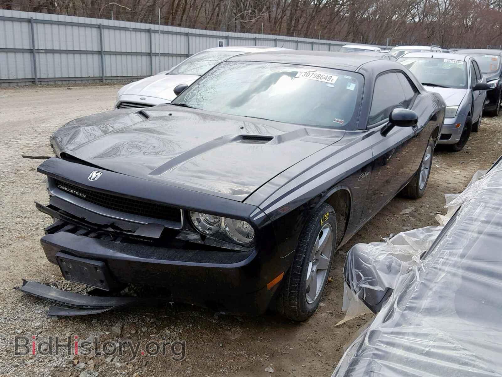 2010 DODGE CHALLENGER - VIN: 2B3CJ4DV1AH205719 - Фото 2