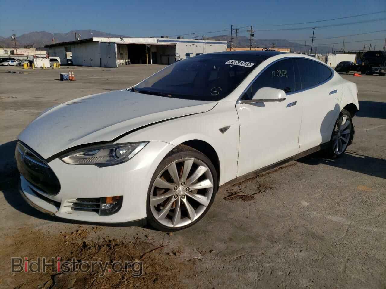 2013 TESLA MODEL S - VIN: 5YJSA1CP2DFP06477 - Photo 2