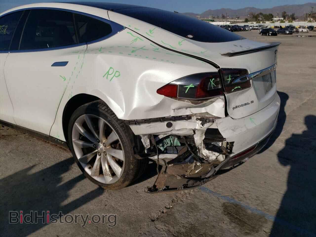 2013 TESLA MODEL S - VIN: 5YJSA1CP2DFP06477 - Photo 9