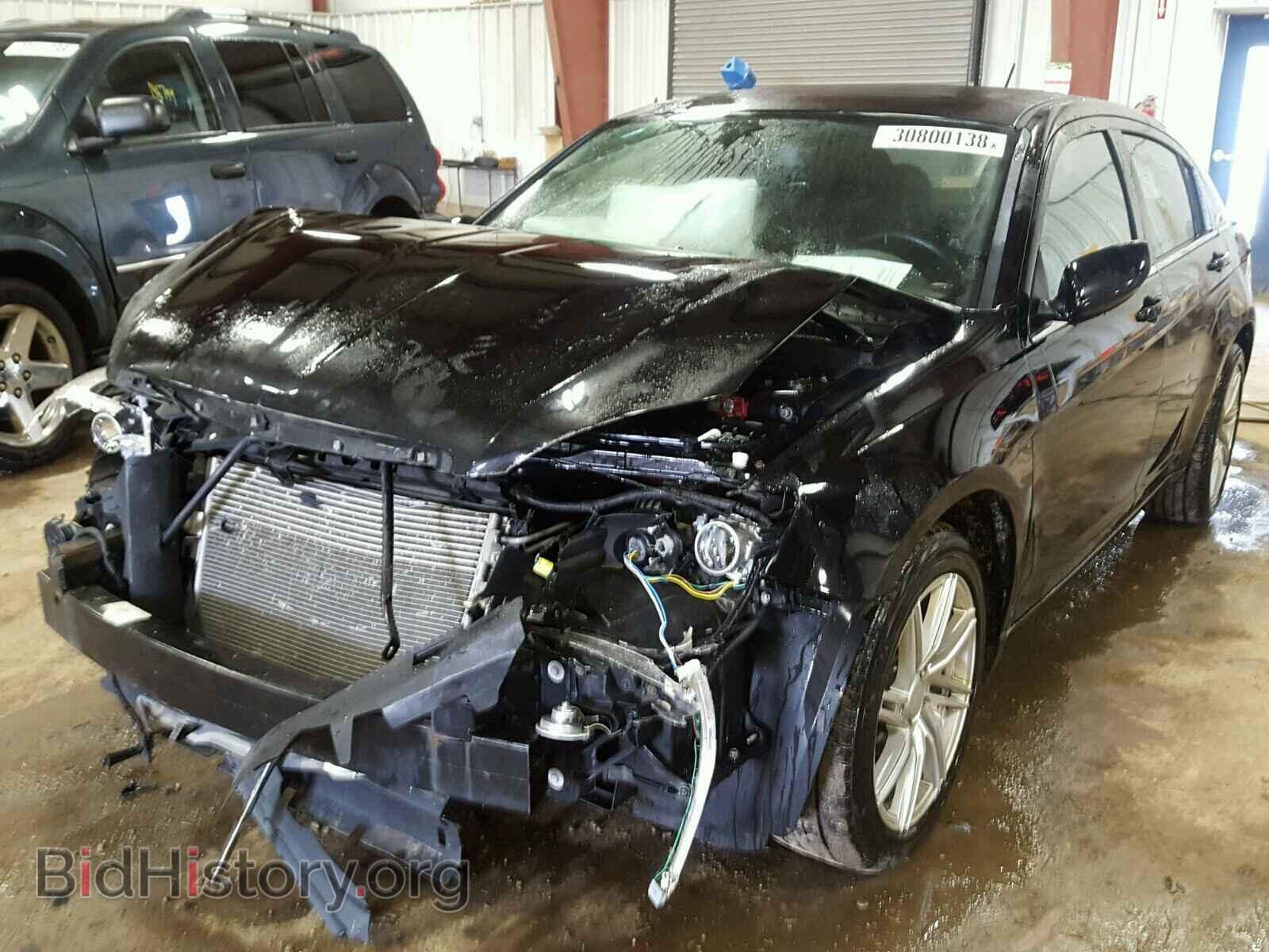 2011 CHRYSLER 200 - VIN: 1C3BC1FB4BN613344 - Фото 2