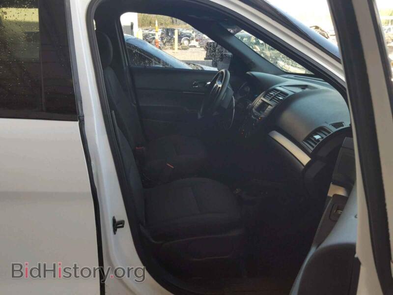 2016 Ford EXPLORER (VIN 1FM5K8AR1GGB44617) — photo 5 of 10