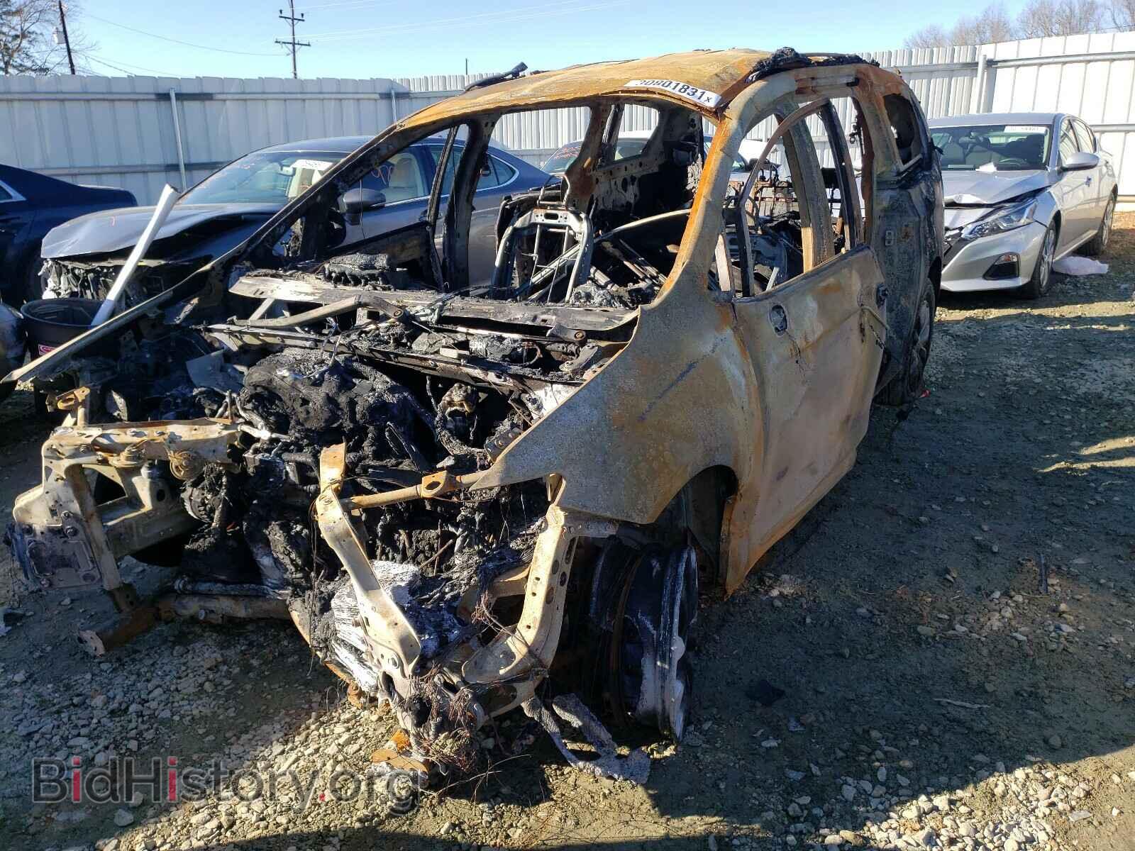 2019 CHRYSLER PACIFICA - VIN: 2C4RC1BGXKR650168 - Photo 2