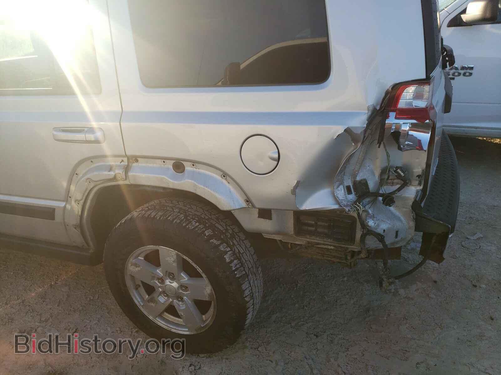 2007 JEEP COMMANDER - VIN: 1J8HG48K67C656961 - Photo 9