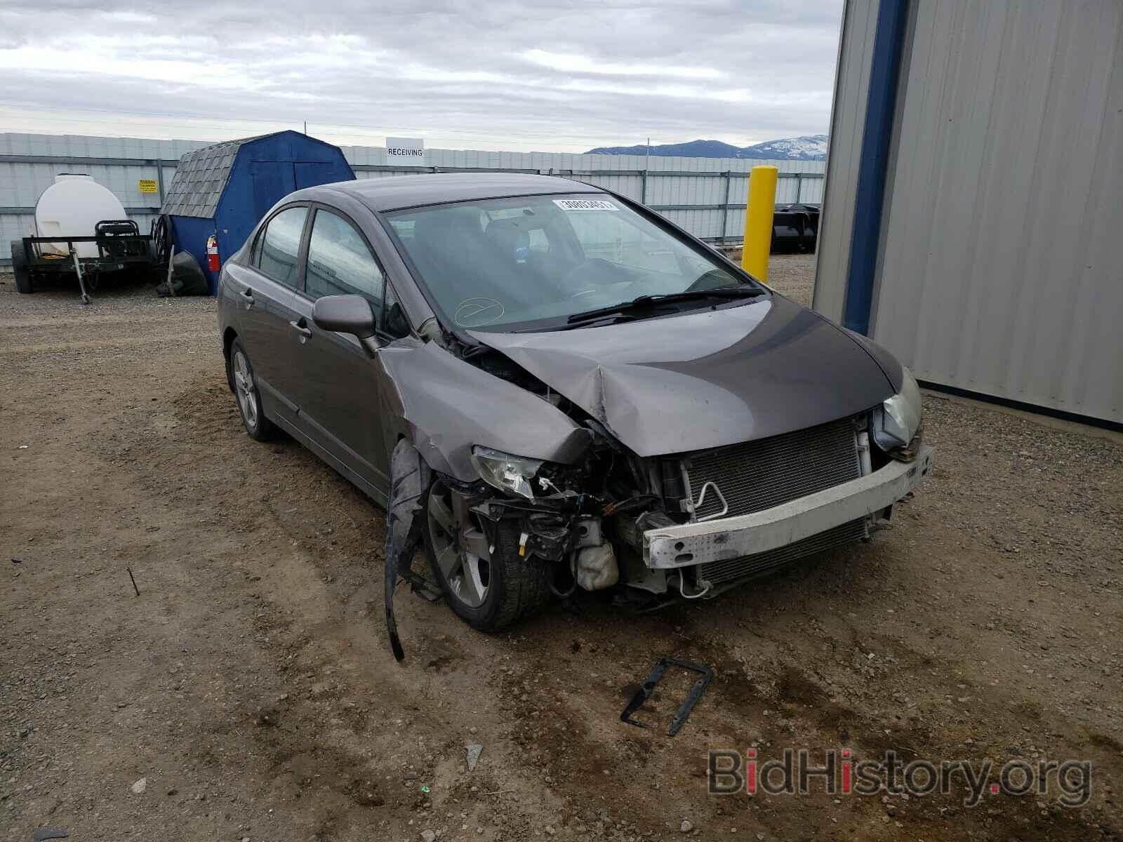 Photo 19XFA1F66AE014597 - HONDA CIVIC 2010