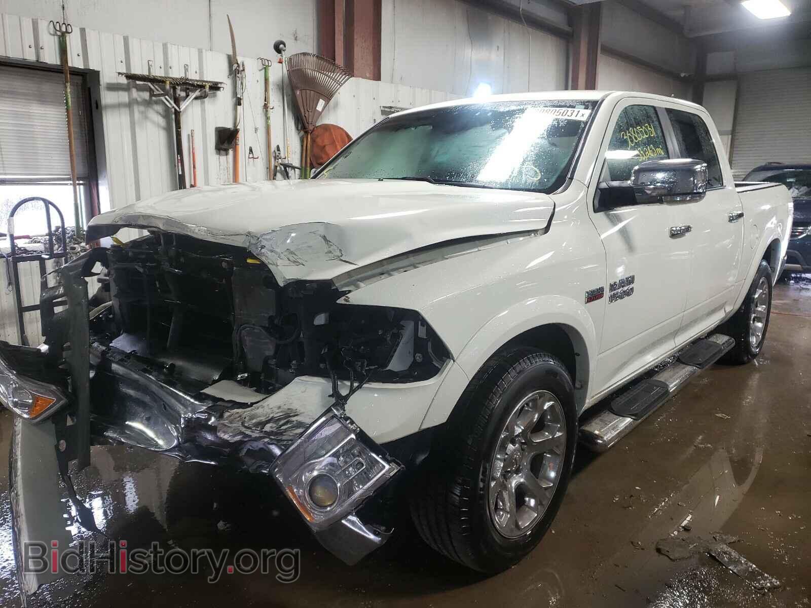 2017 RAM 1500 - VIN: 1C6RR7NT8HS844139 - Фото 2