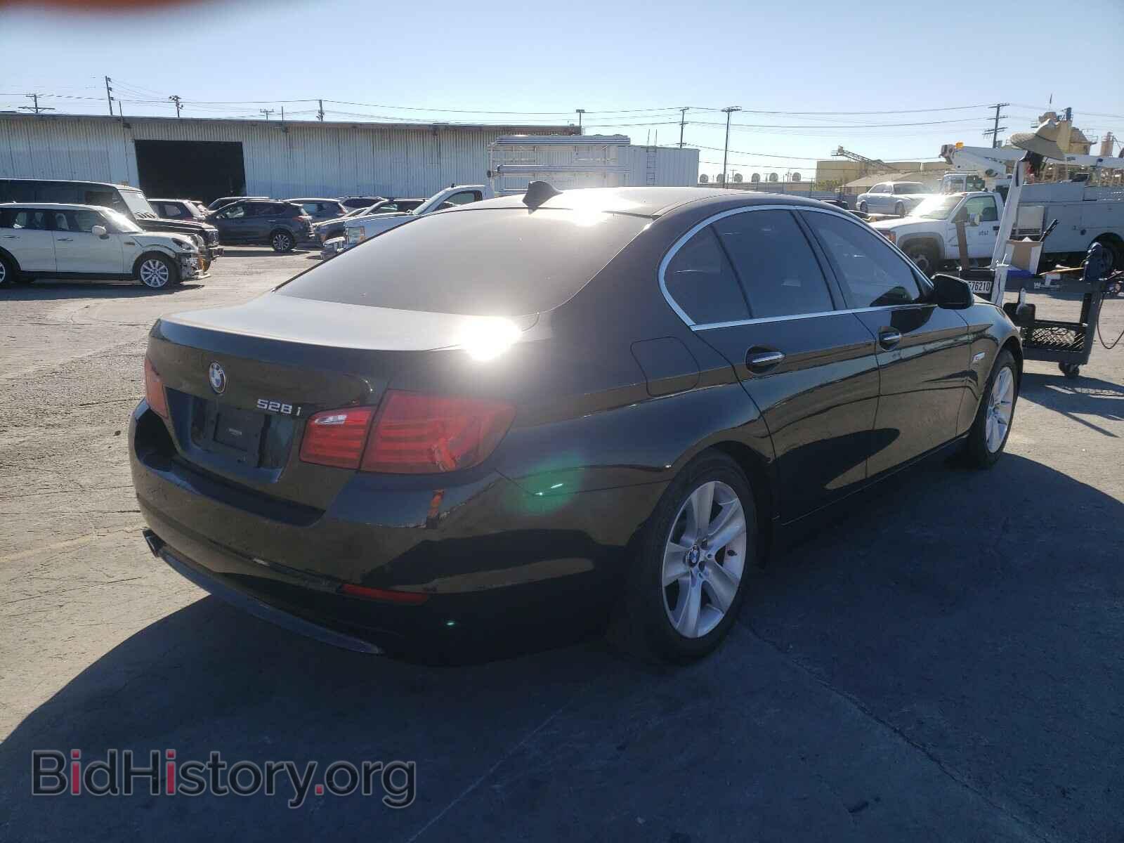 2012 BMW 5 SERIES - VIN: WBAXG5C58CDW66130 - Фото 4