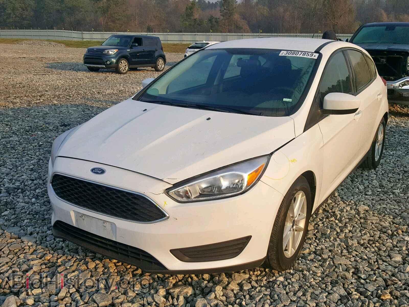2018 FORD FOCUS SE - VIN: 1FADP3K20JL280103 - Фото 2