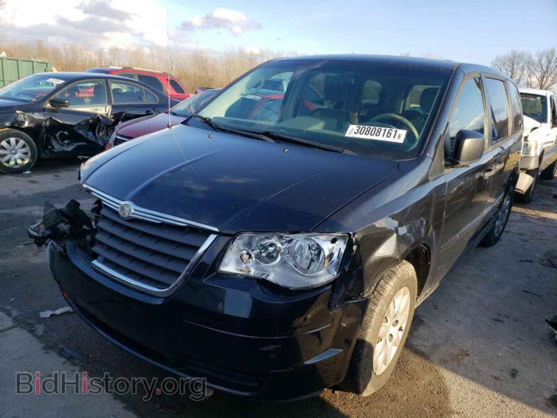 2008 Chrysler MINIVAN (VIN 2A8HR44H38R711914) — photo 2 of 10