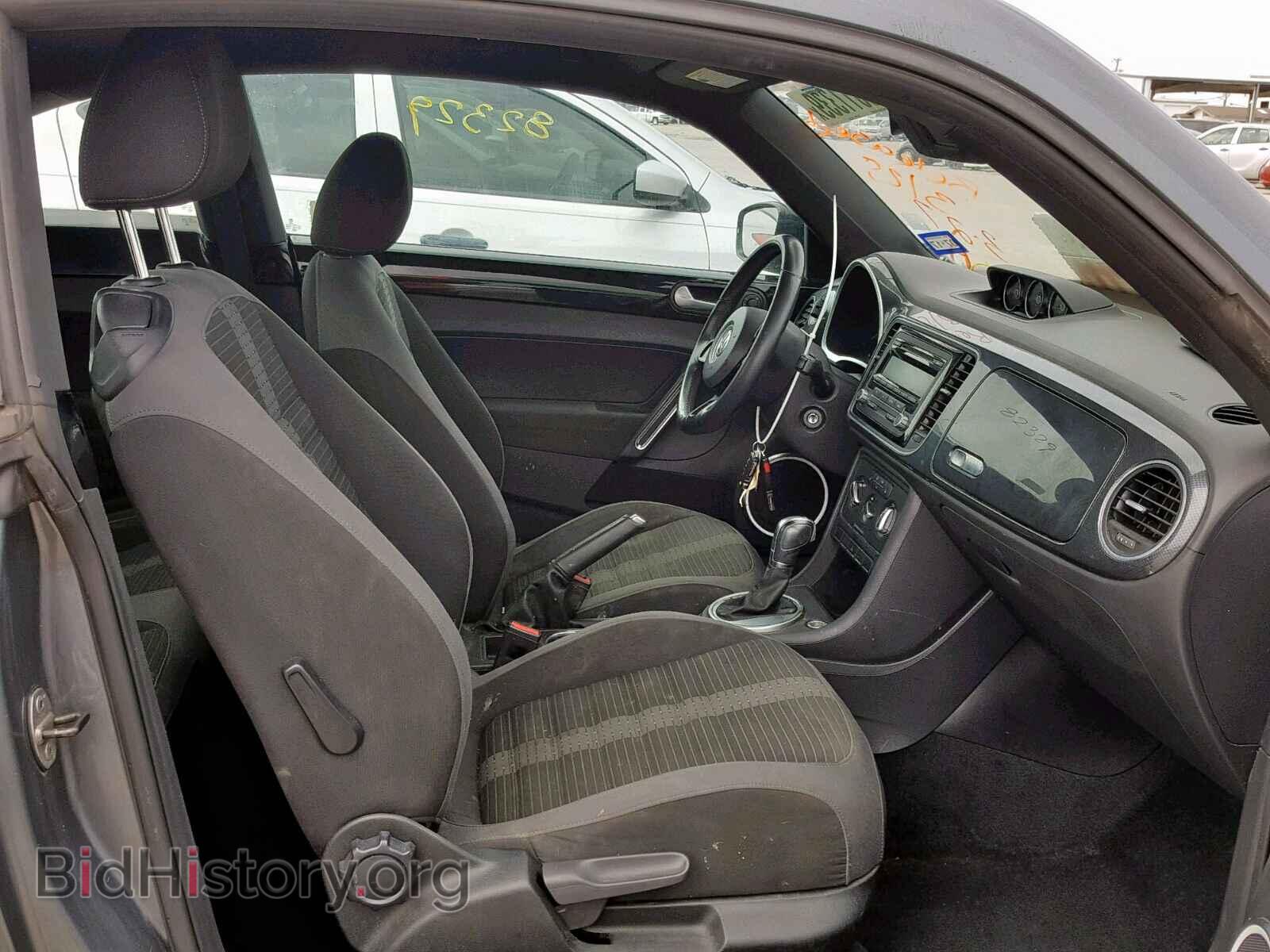 2012 VOLKSWAGEN BEETLE - VIN: 3VWVA7AT3CM641632 - Фото 5