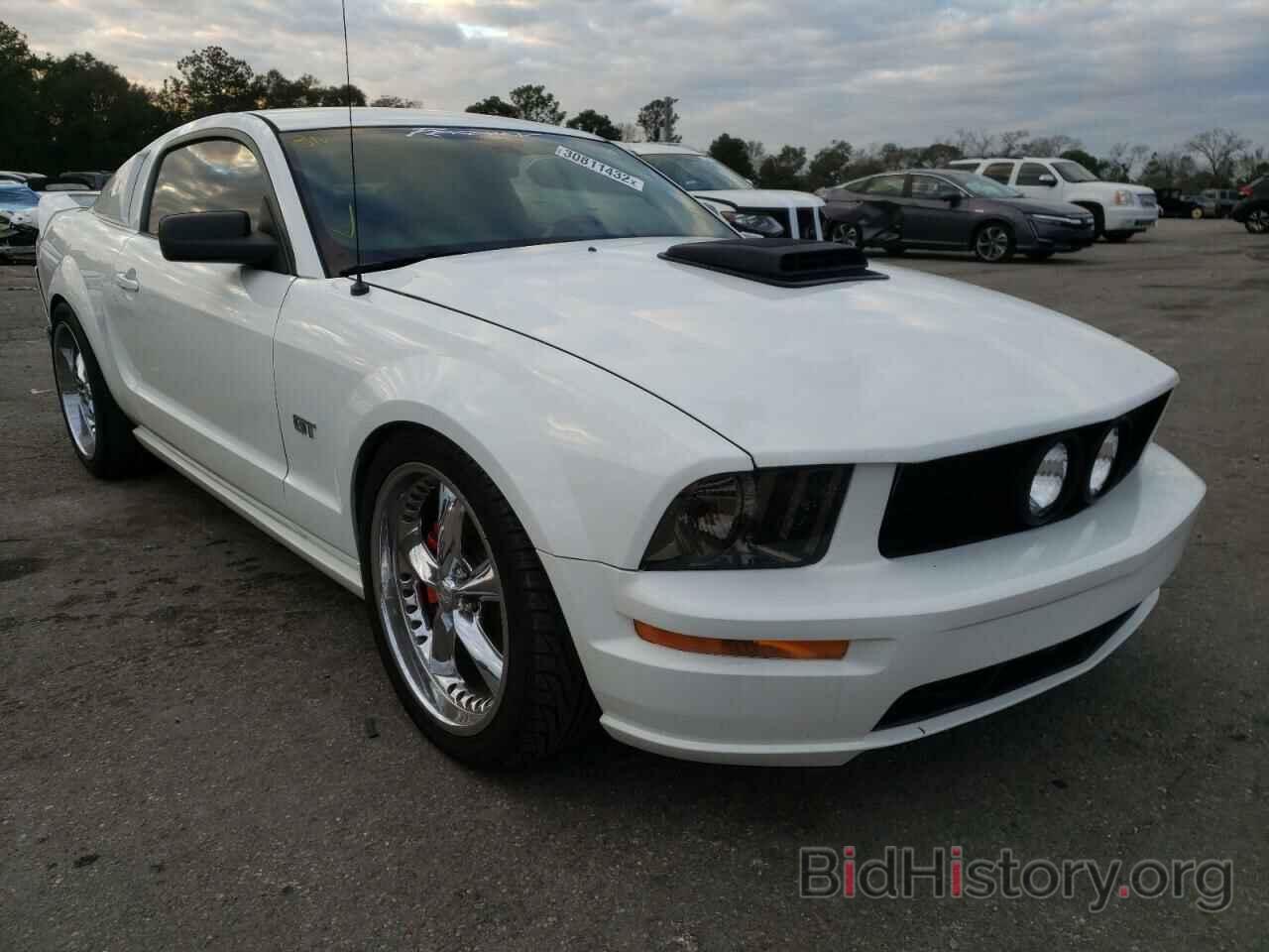 Photo 1ZVFT82H875220600 - FORD MUSTANG 2007