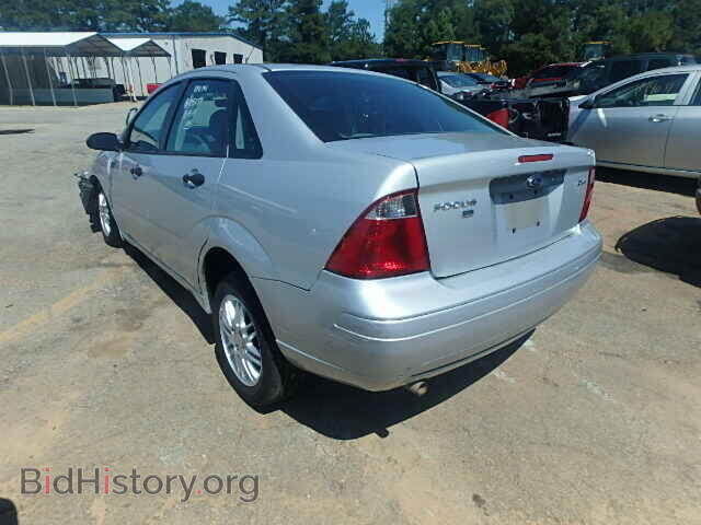 2005 FORD FOCUS - VIN: 1FAFP34N45W284837 - Фото 3