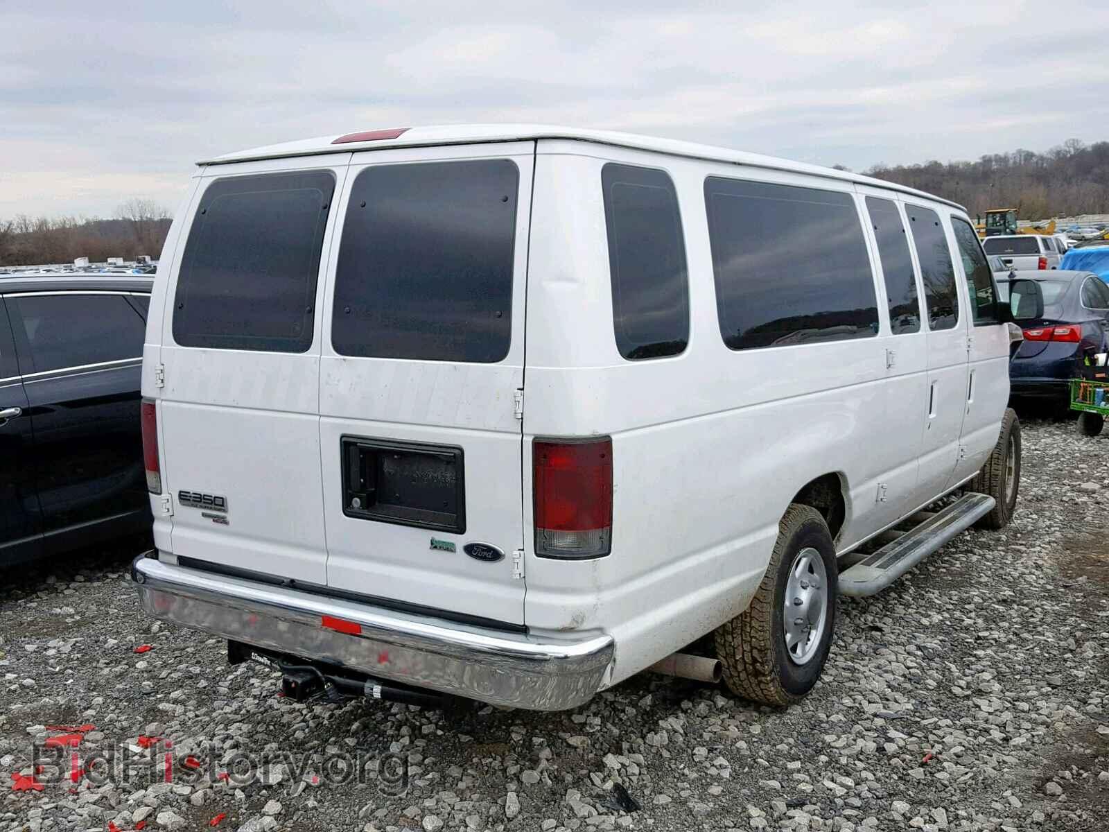 2011 FORD ECONOLINE - VIN: 1FBSS3BL4BDA69981 - Photo 4