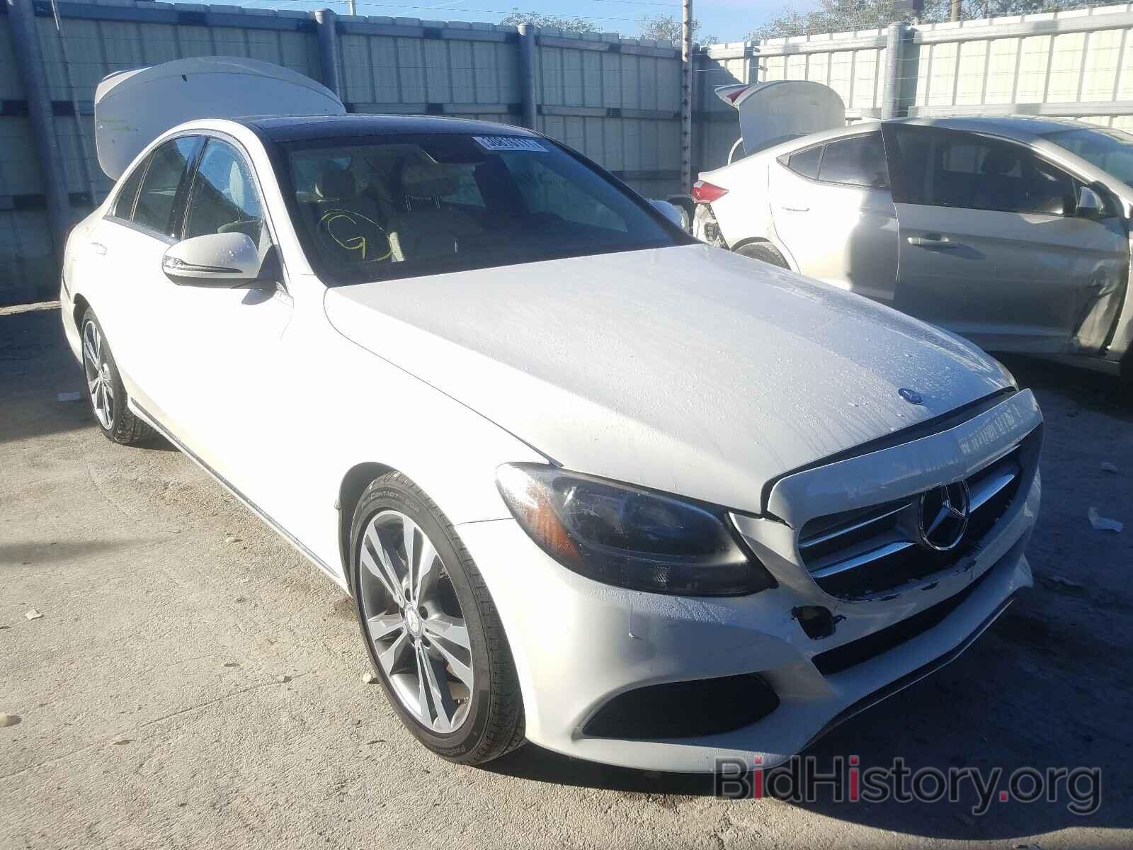 Photo WDDWF4JB3HR260583 - MERCEDES-BENZ C CLASS 2017