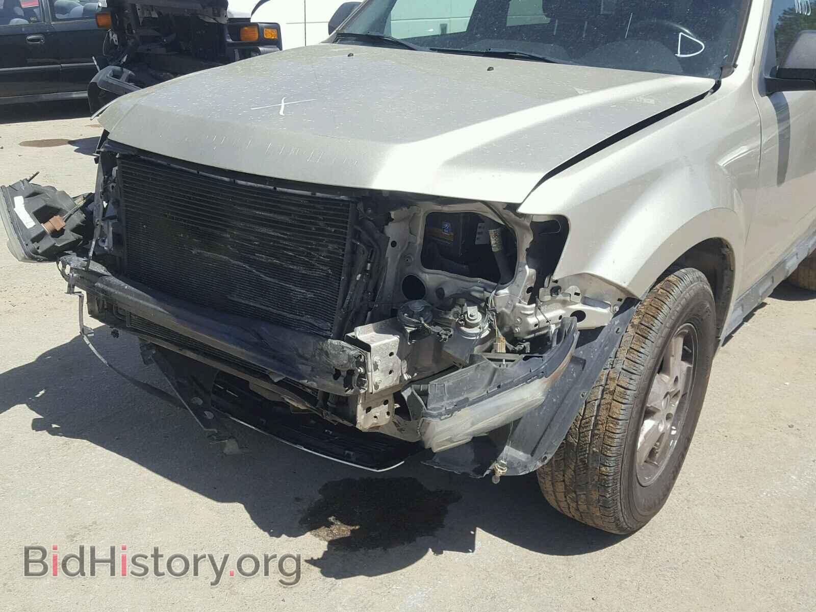 2011 FORD ESCAPE - VIN: 1FMCU0DG2BKA26921 - Photo 9