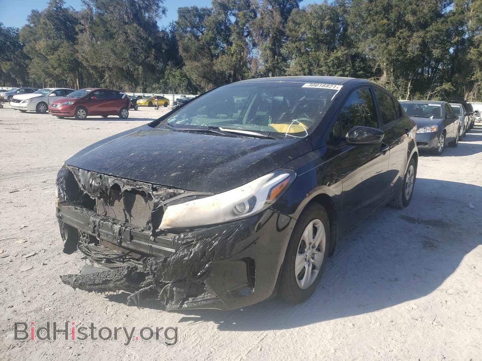 2017 KIA FORTE - VIN: 3KPFK4A73HE068903 - Фото 2