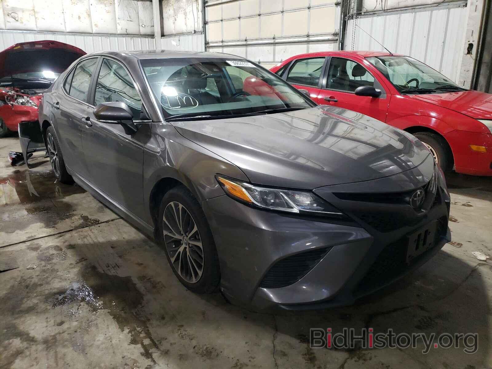 Photo 4T1B11HKXJU095951 - TOYOTA CAMRY 2018