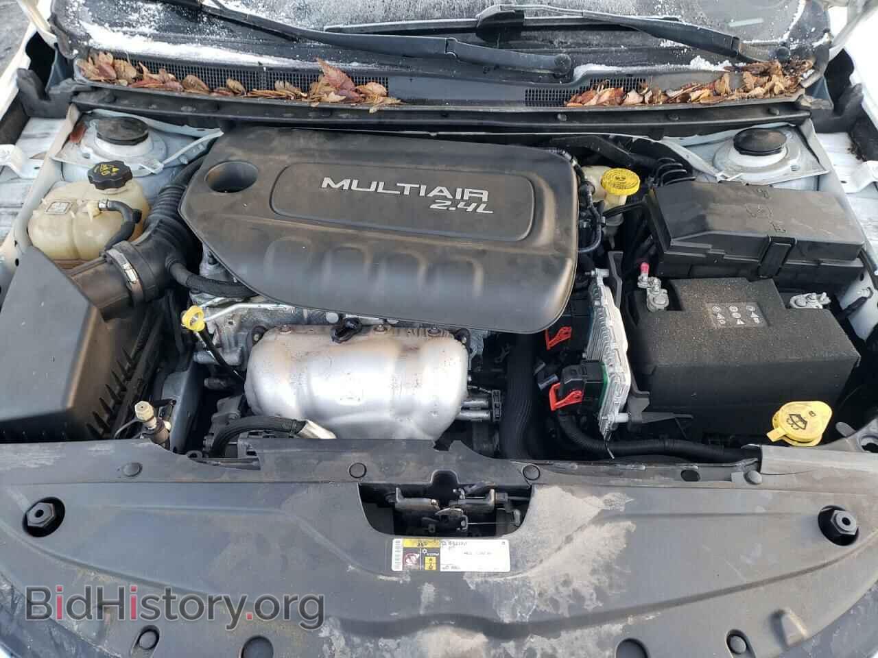 2015 CHRYSLER 200 - VIN: 1C3CCCAB6FN710686 - Фото 7