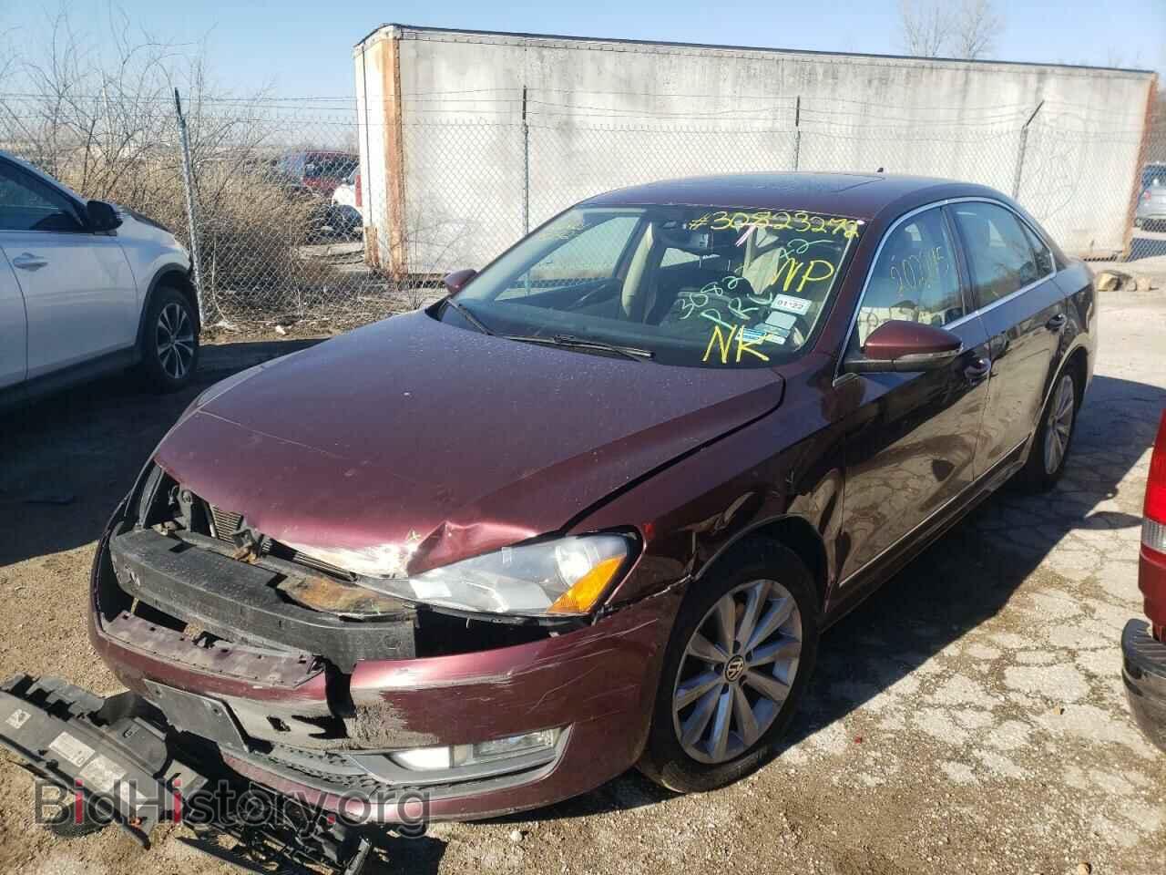 2012 VOLKSWAGEN PASSAT - VIN: 1VWCP7A33CC043810 - Фото 2