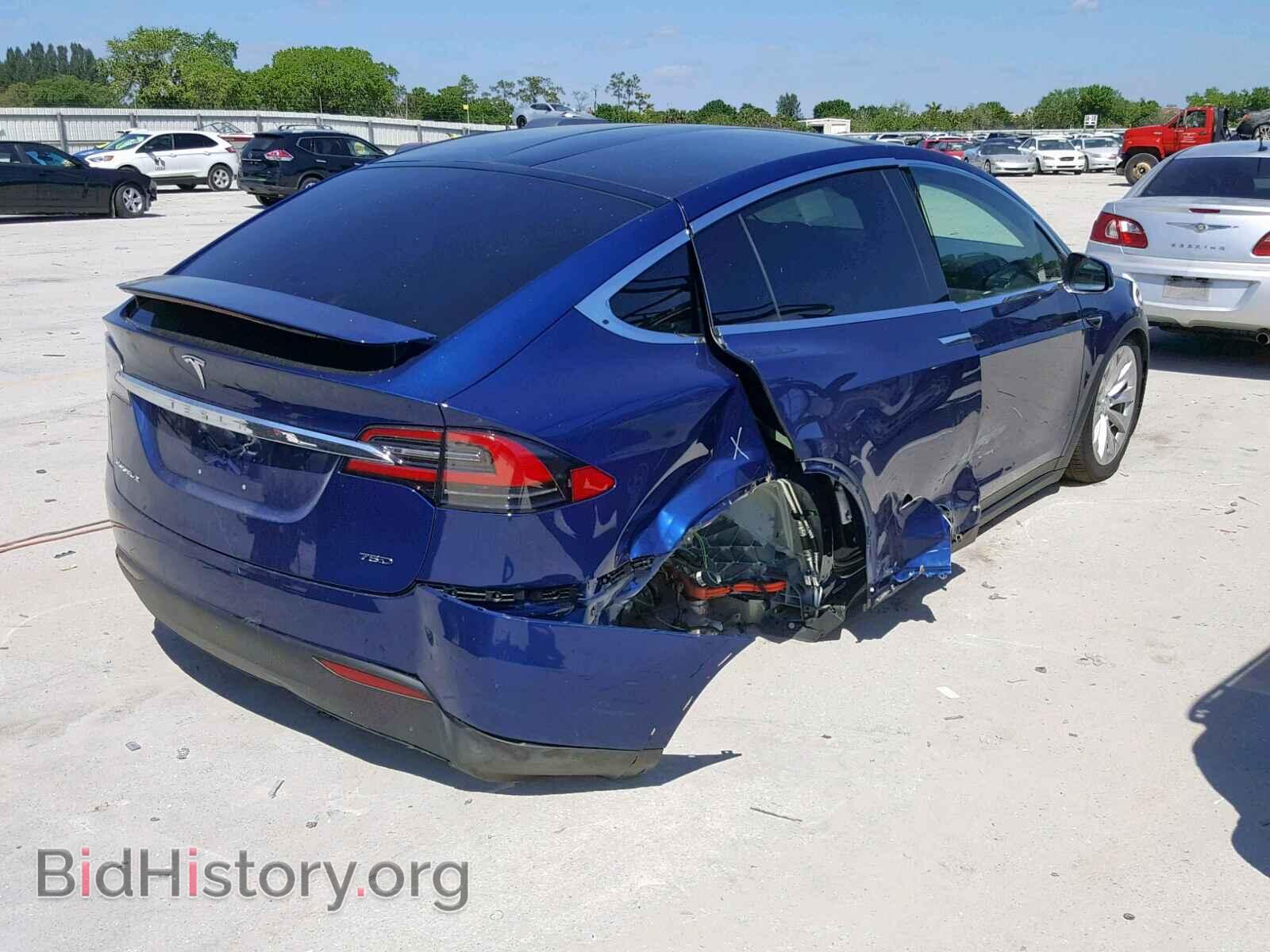2018 TESLA MODEL X - VIN: 5YJXCBE21JF137625 - Photo 4