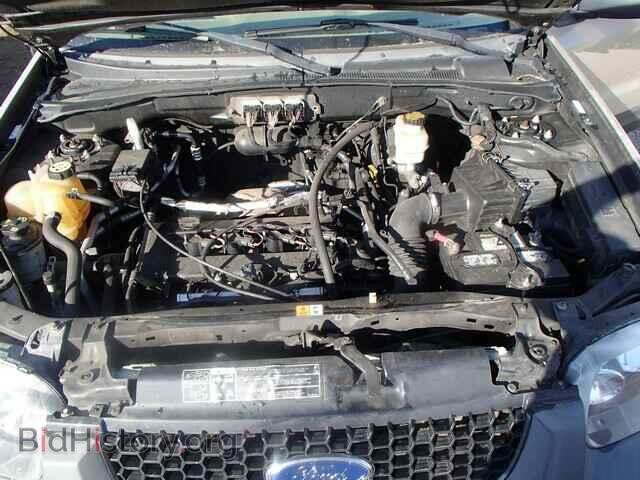 2007 FORD ESCAPE - VIN: 1FMYU92Z17KB28538 - Фото 7