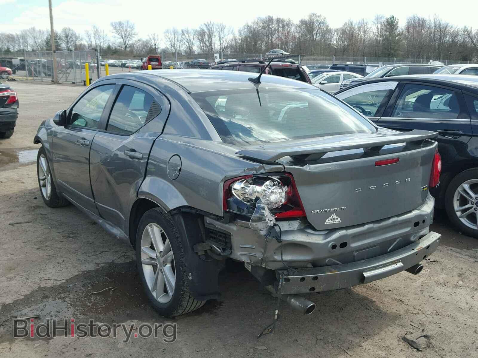 2011 DODGE AVENGER - VIN: 1B3BD1FG1BN587372 - Фото 3