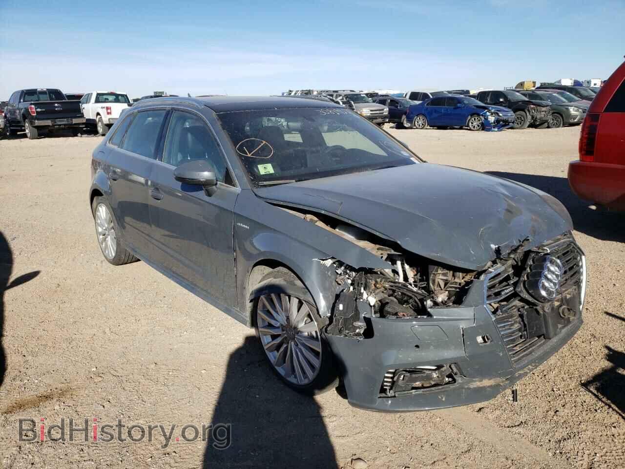 Photo WAUTPBFF1HA041045 - AUDI A3 2017
