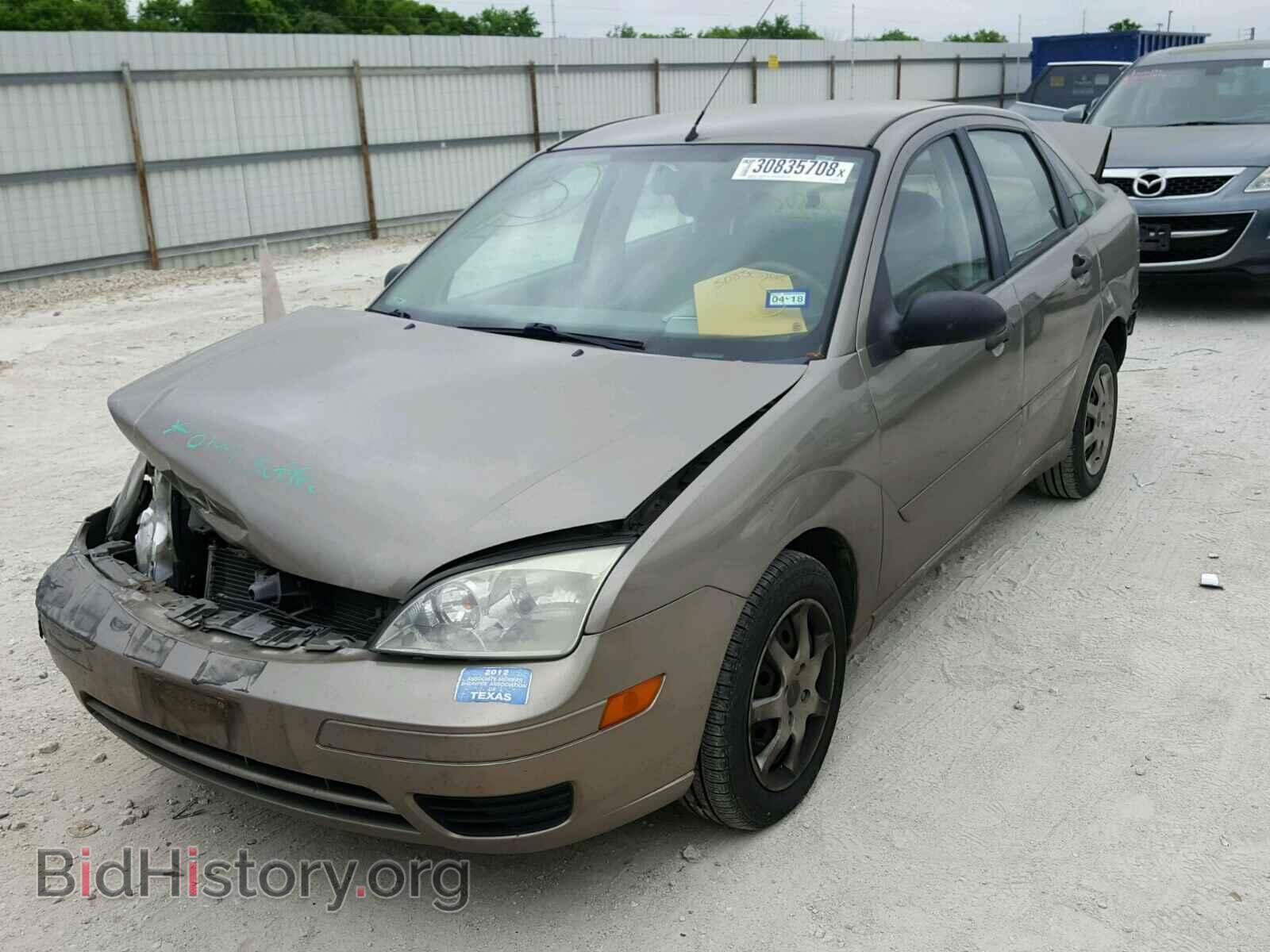 2005 FORD FOCUS - VIN: 1FAFP34N55W262894 - Фото 2