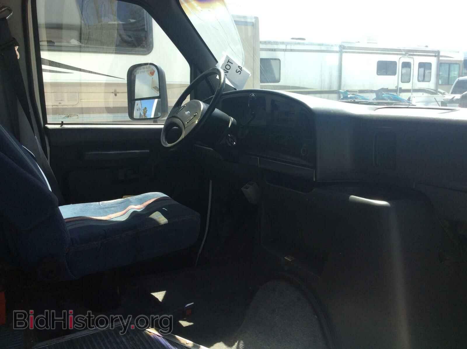 1993 FORD ECONOLINE - VIN: 1FDKE30GXPHA00488 - Photo 5
