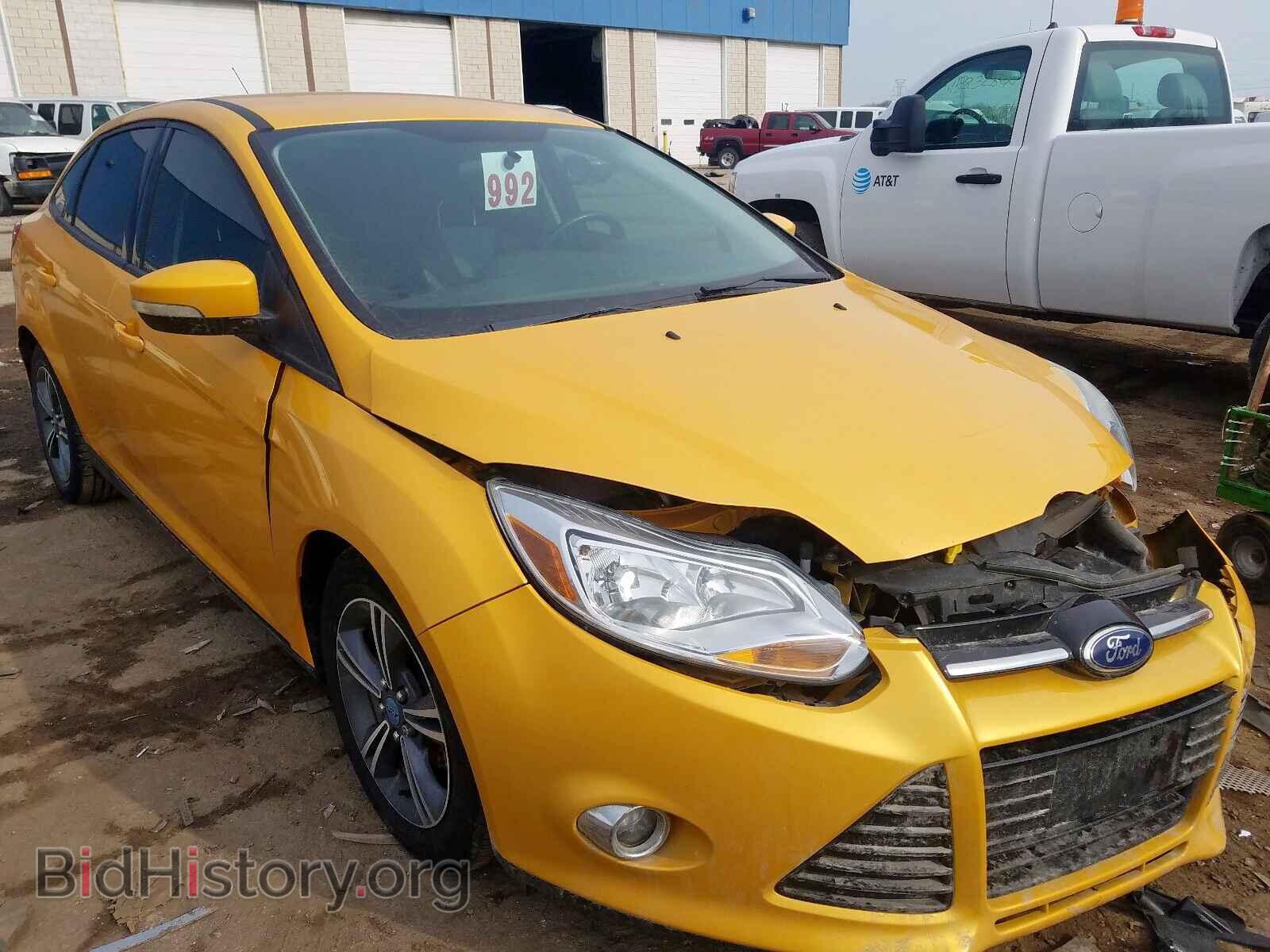 Photo 1FAHP3F23CL226664 - FORD FOCUS 2012