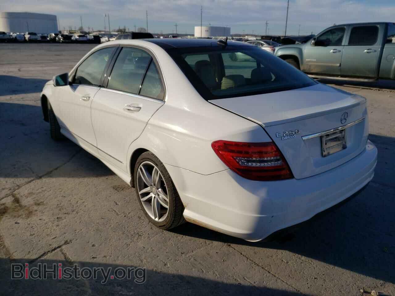 2014 MERCEDES-BENZ C-CLASS - VIN: WDDGF4HB6EA964538 - Фото 3