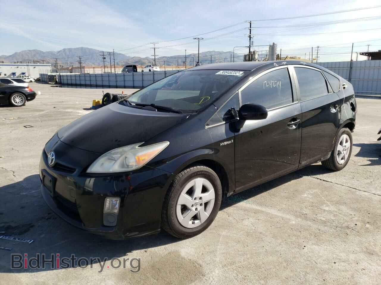 2011 TOYOTA PRIUS - VIN: JTDKN3DU3B0282095 - Фото 2
