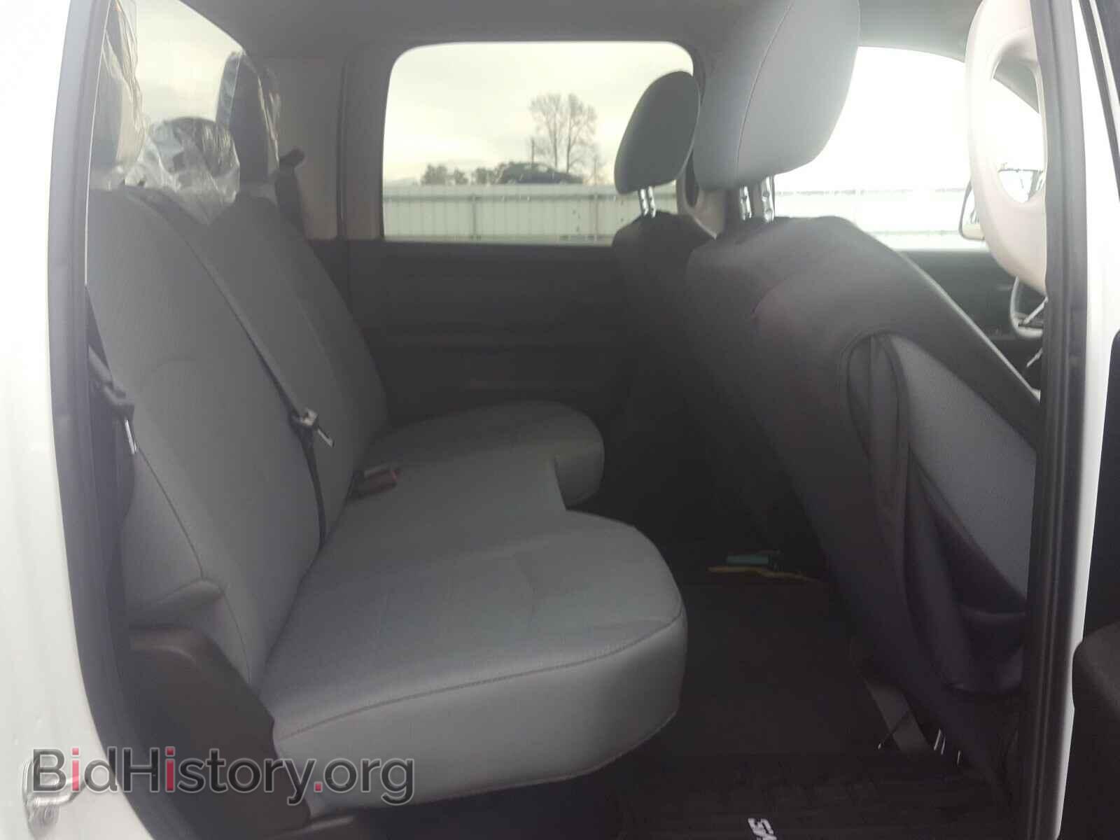 2018 RAM 2500 - VIN: 3C6UR5CL2JG417182 - Фото 6