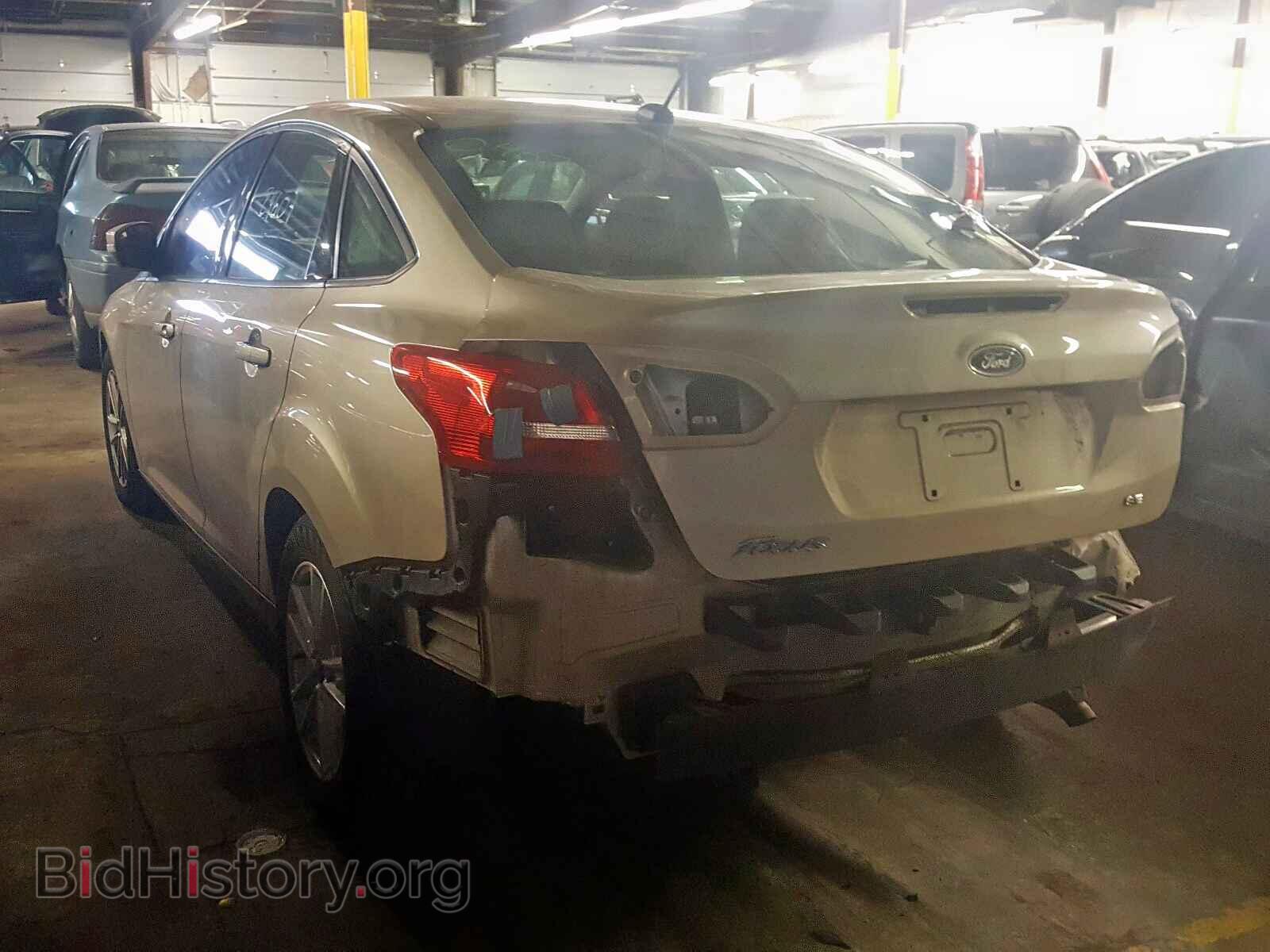 2017 FORD FOCUS - VIN: 1FADP3F29HL312468 - Photo 3