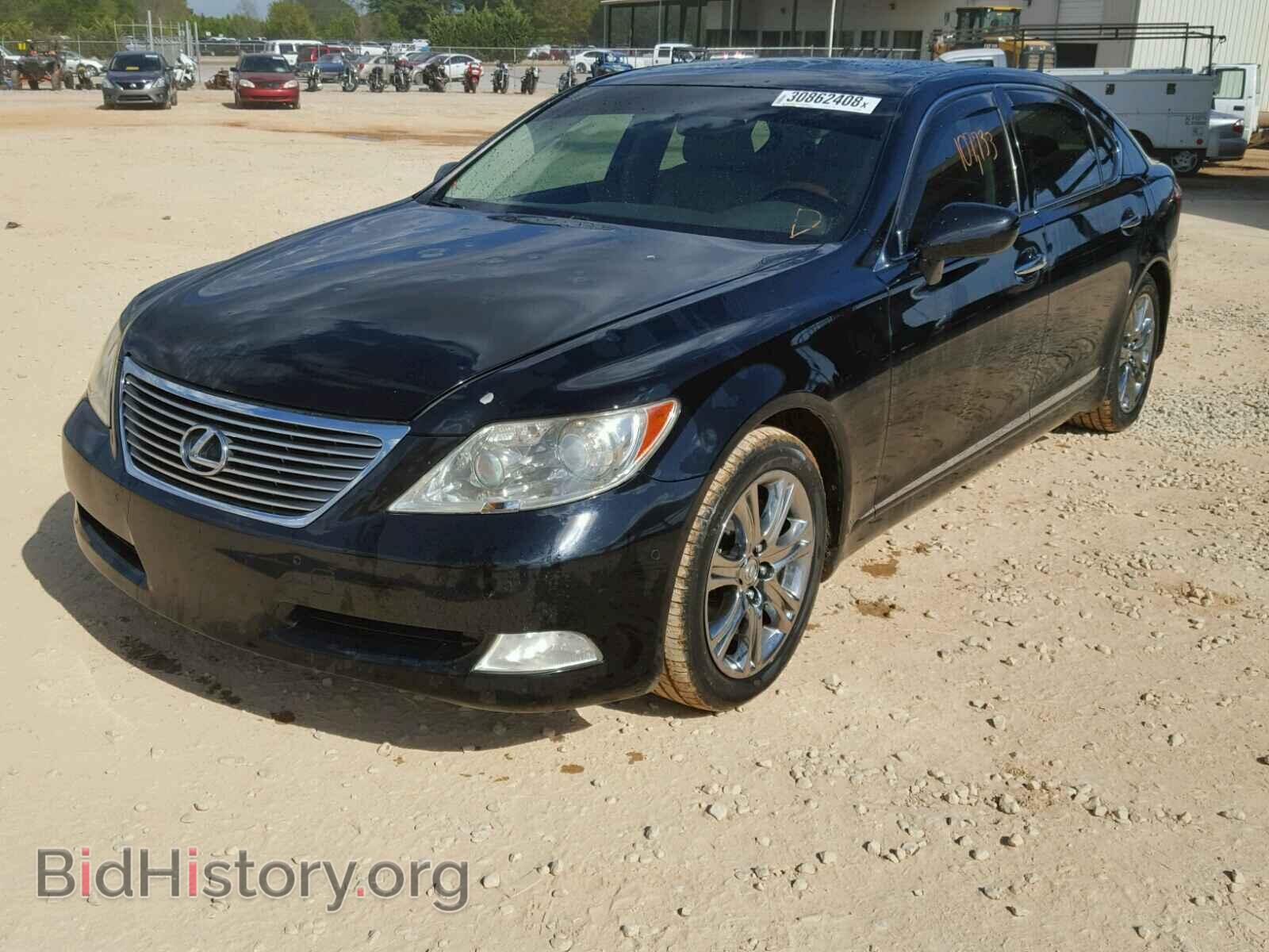 2007 LEXUS LS460 - VIN: JTHGL46F875004821 - Photo 2