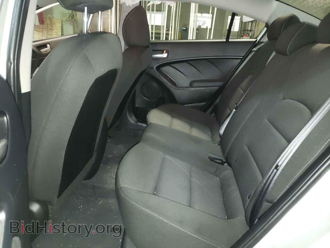 2017 KIA FORTE - VIN: 3KPFK4A72HE105780 - Фото 6