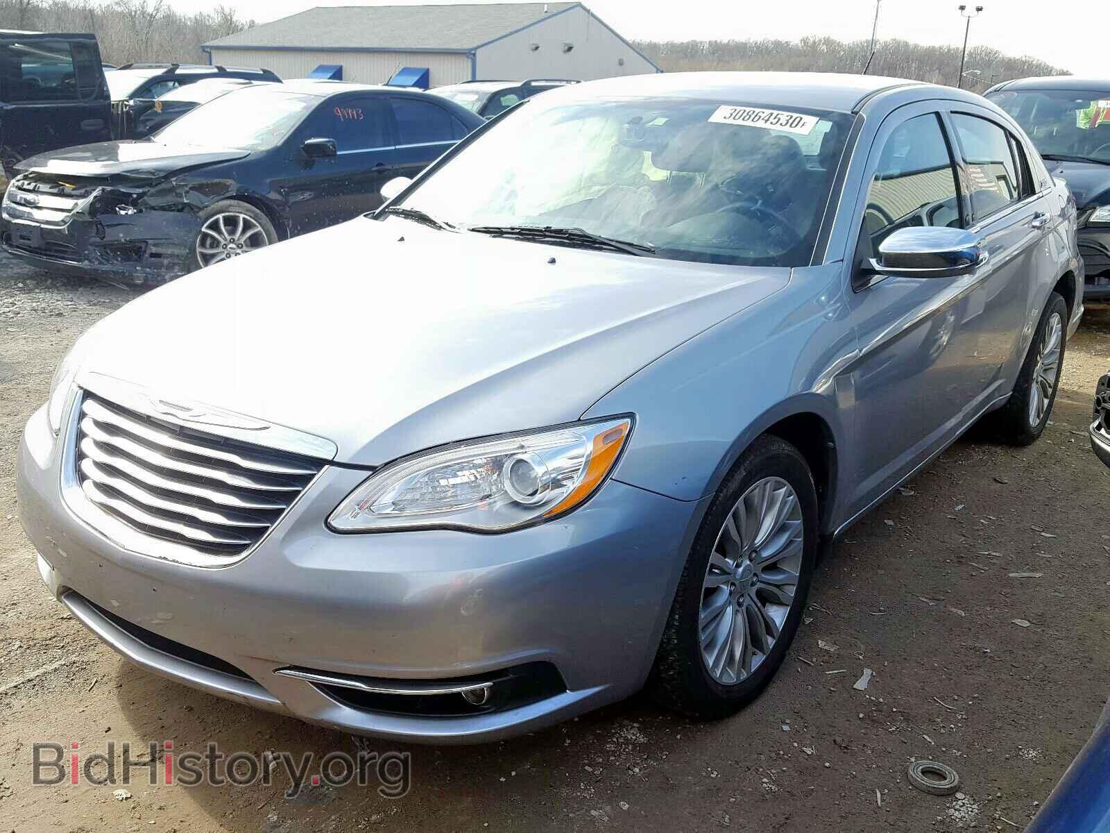 2013 CHRYSLER 200 - VIN: 1C3CCBCG0DN621213 - Photo 2