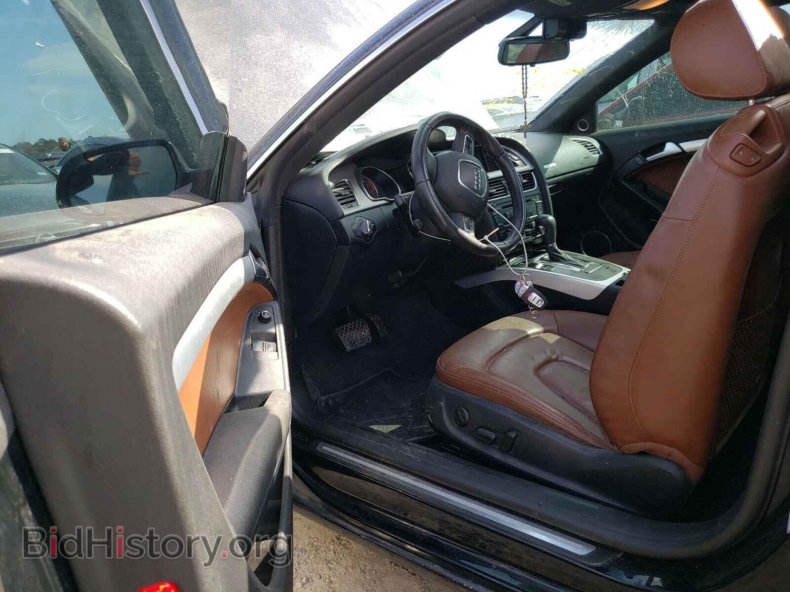 2010 AUDI A5 - VIN: WAULFAFR1AA074379 - Фото 9