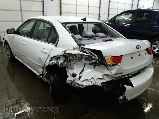 2010 KIA OPTIMA - VIN: KNAGG4A88A5381653 - Фото 3