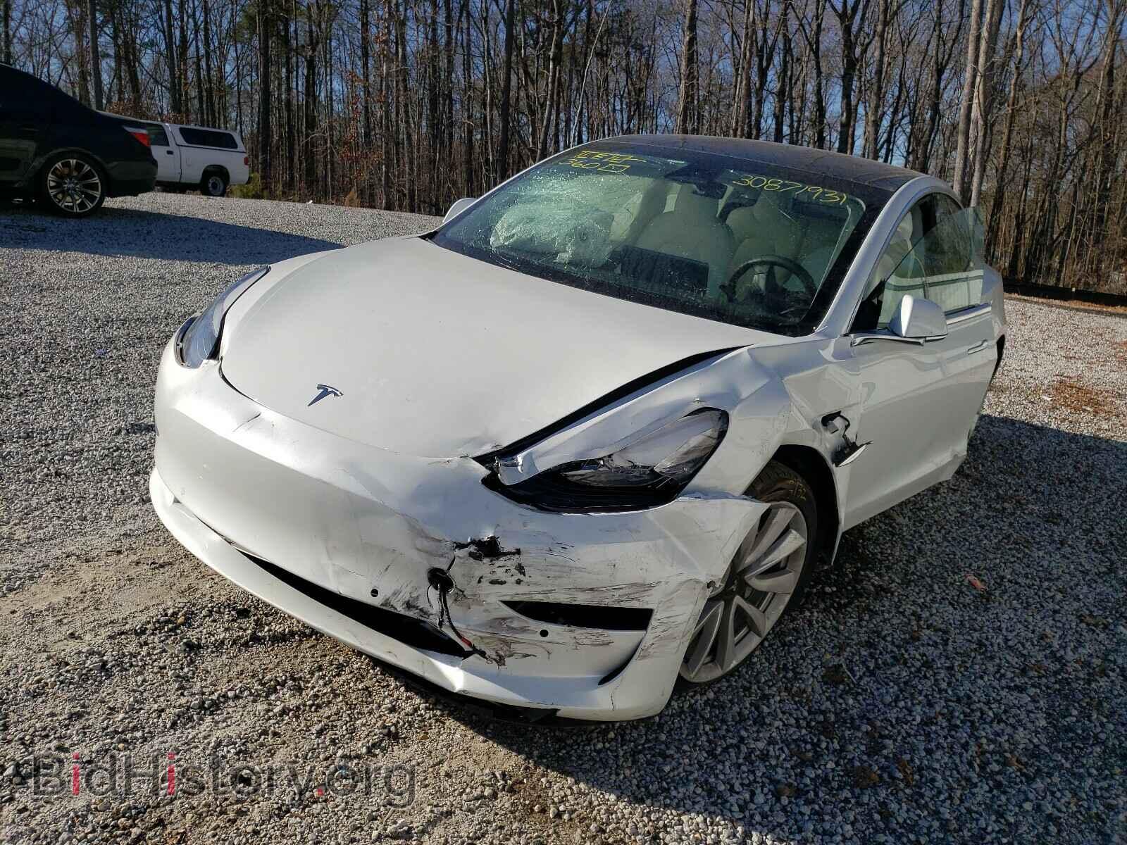 2019 TESLA MODEL 3 - VIN: 5YJ3E1EB0KF454655 - Photo 2