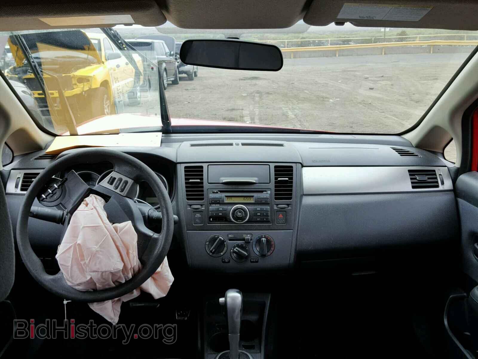 2008 NISSAN VERSA - VIN: 3N1BC13E68L353048 - Фото 9