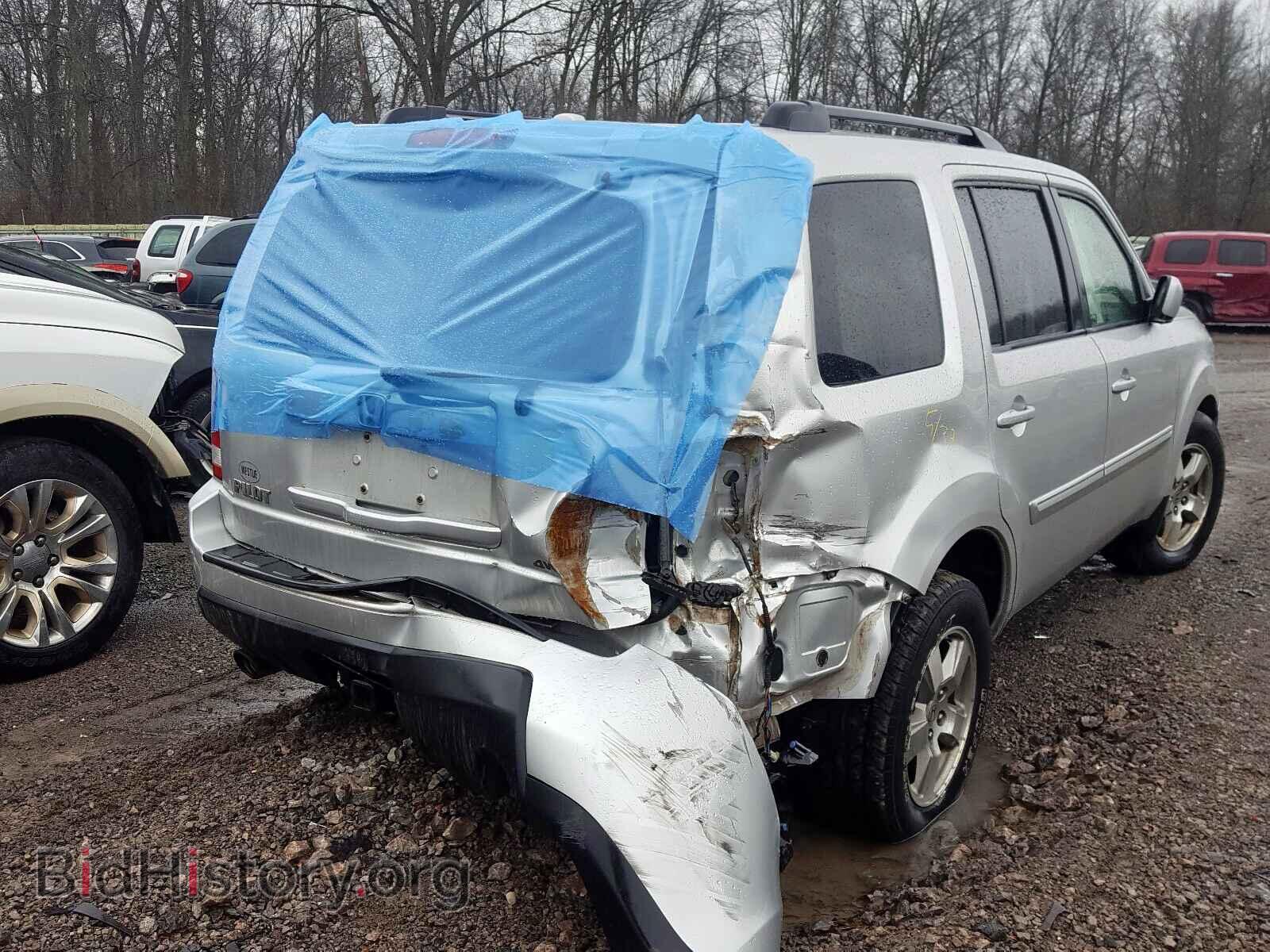 2009 HONDA PILOT - VIN: 5FNYF484X9B020478 - Фото 4