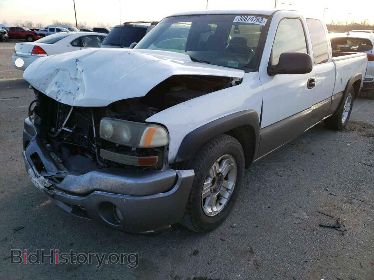 2006 GMC SIERRA - VIN: 1GTEC19Z96Z214865 - Фото 2