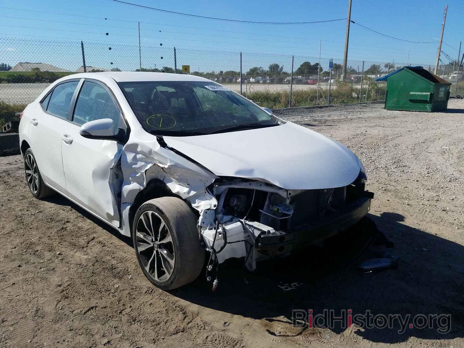 Photo 5YFBURHE9KP889956 - TOYOTA COROLLA 2019