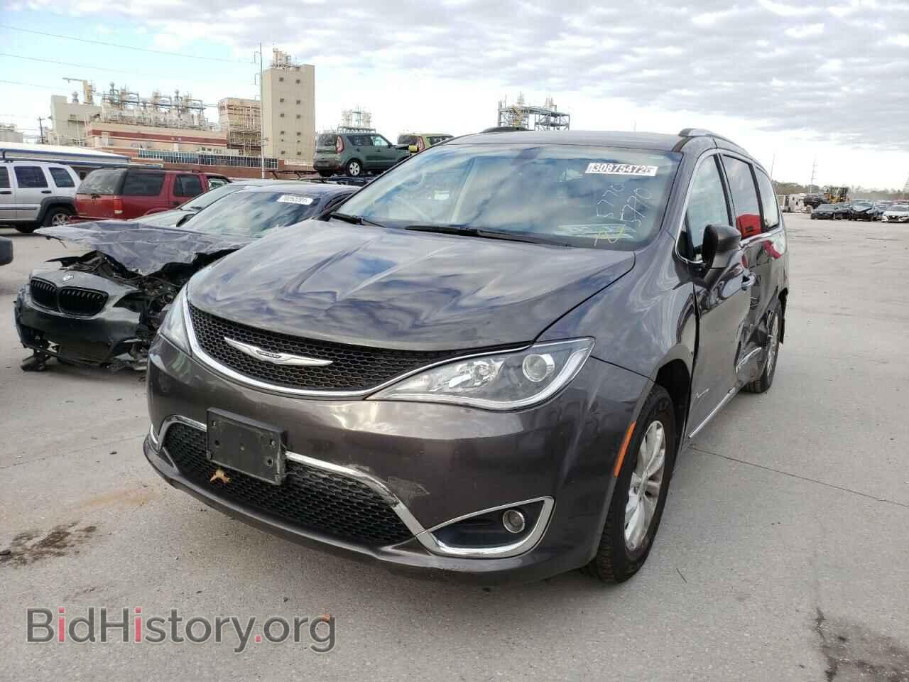 2019 CHRYSLER PACIFICA - VIN: 2C4RC1BG6KR625770 - Photo 2