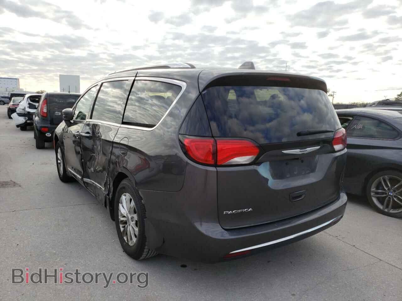 2019 CHRYSLER PACIFICA - VIN: 2C4RC1BG6KR625770 - Photo 3